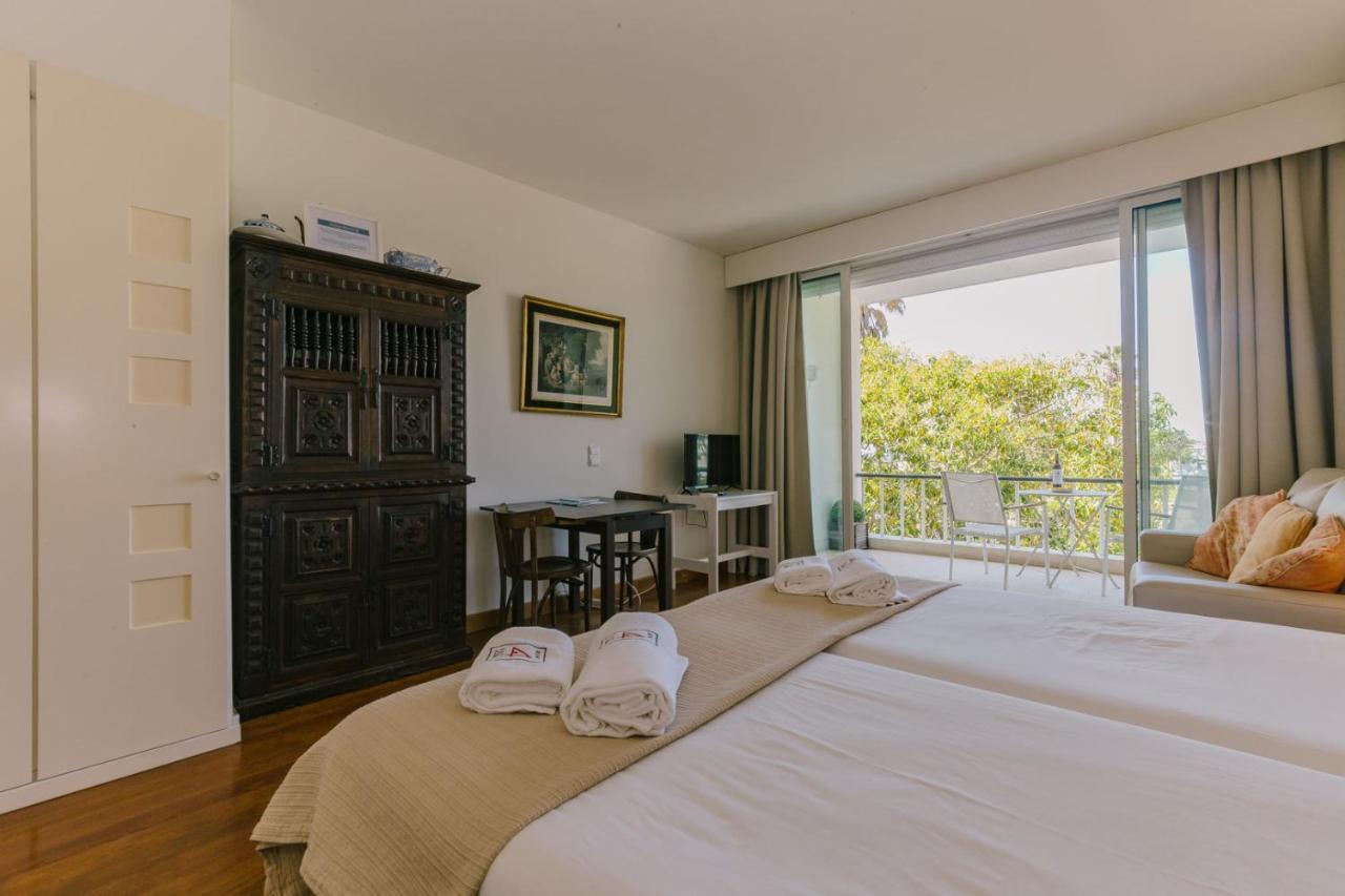 Rent4Rest Estoril Beachfront Apartments מראה חיצוני תמונה